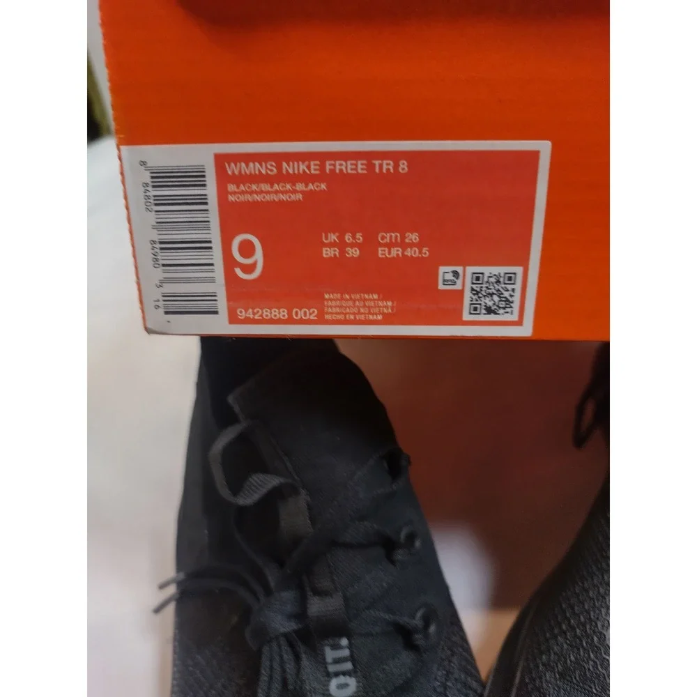 Womens Nike Free TR 8 Triple Black Training Shoes 942888-002 Size 9 - Picture 9 of 9